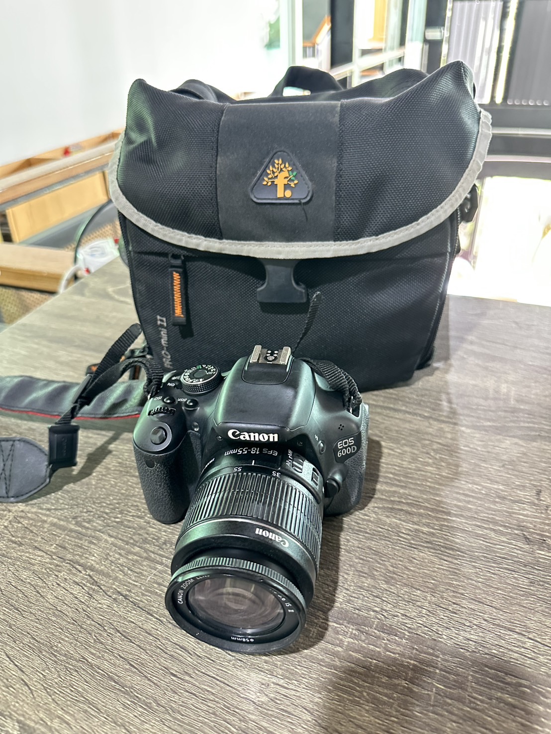 กล้อง Canon EOS 600D+แบต+ที่ชาร์จ+กระเป๋า *** ยางปิดพอร์ต ขาด ไม่มีผลต่อการใช้งาน