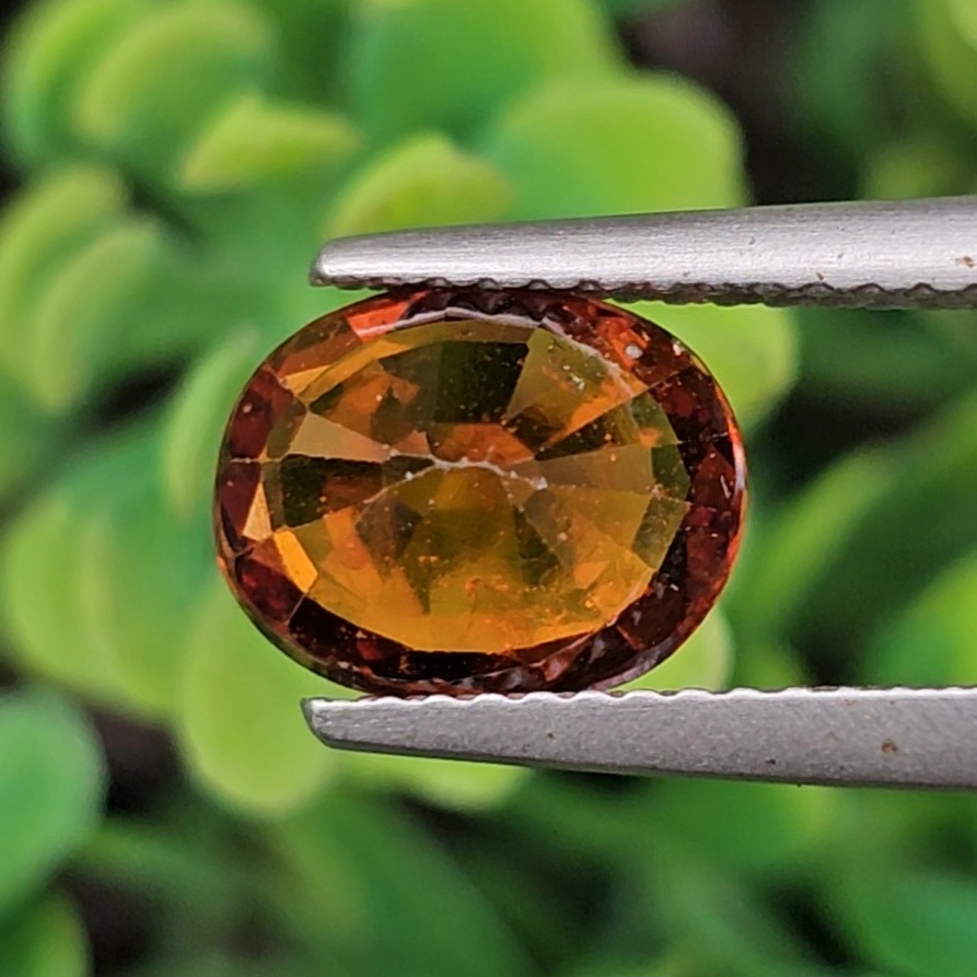 พลอย สเปสซาร์ไทต์ Spessartite Garnet 2.35 กะรัต Cts. พลอยแท้ อัญมณีมงคลประจําวันเกิด เครื่องประดับพลอย