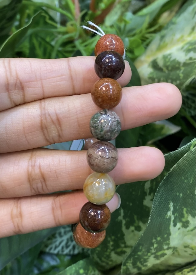 กำไลพลอยแท้ โป่งข่าม Phantom Quartz Bracelet