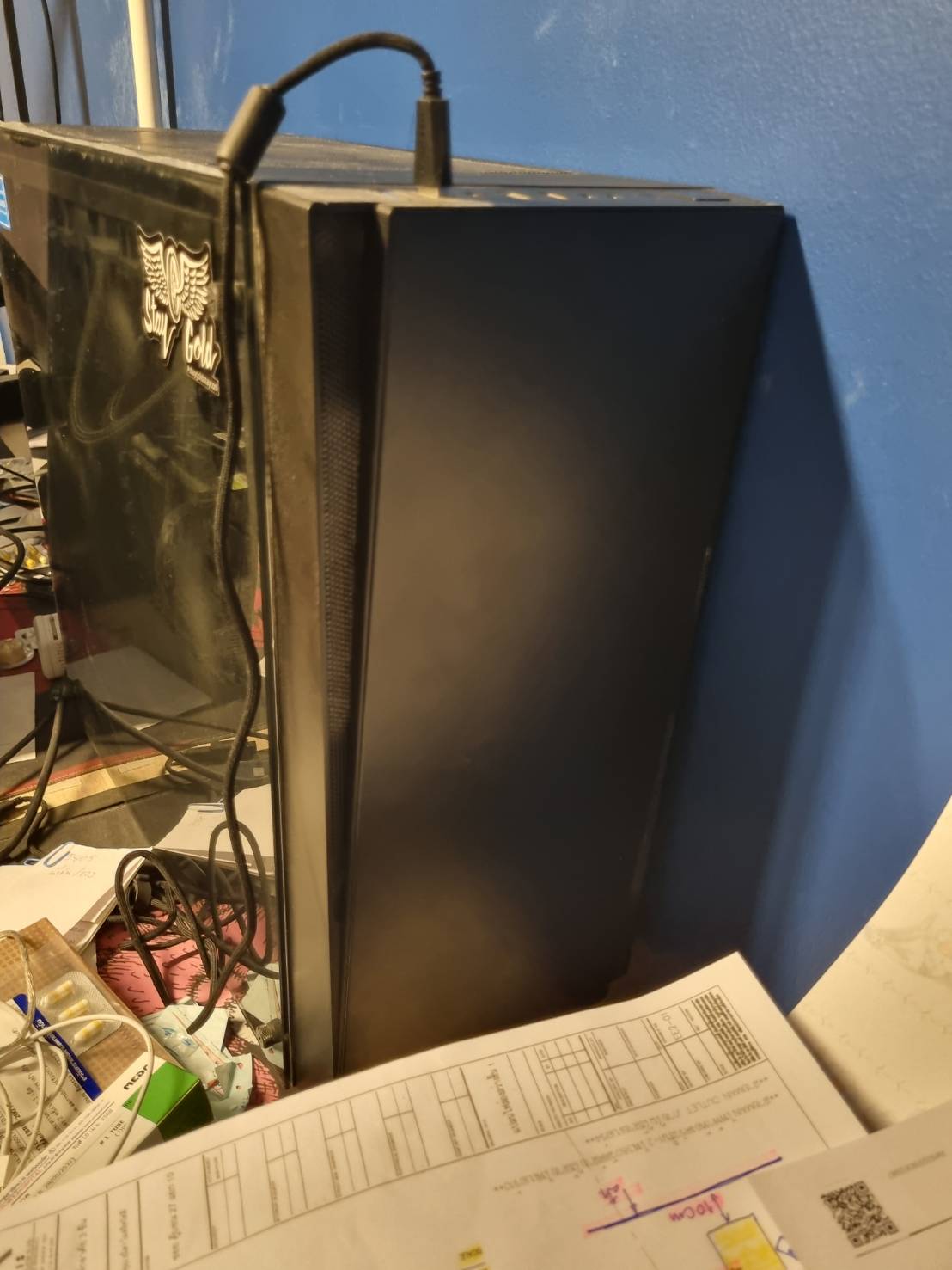 PC ประกอบ i5 gen12th ram 32GB SSD 256GB RTX 2060 + จอ Benq 22 นิ้ว + จอ aoc 22 นิ้วมีไบทส์ ด้านล่าง