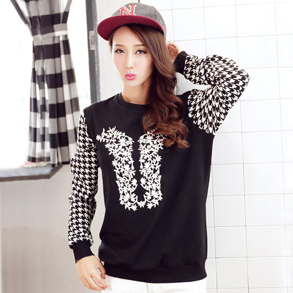 เสื้อสเวตเตอร์กันหนาว ปักลาย แขนยาวพิมพ์ลาย (12004H)