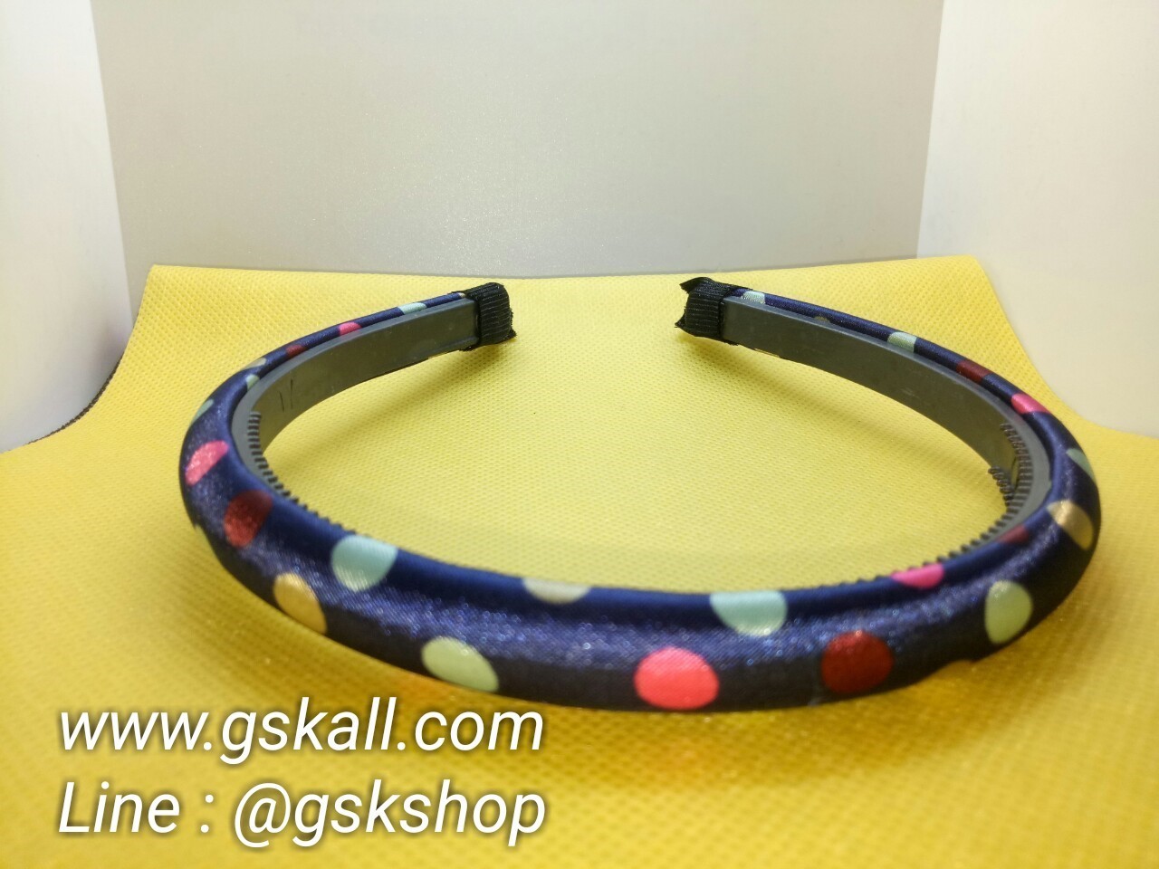 ไม้คาดผมผ้าคละลาย เหมาะสำหรับคุณหนูบ้านรวย