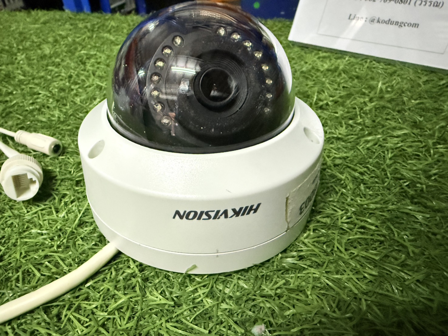 Network Camera Hikvision DS-2CD1121-I มี 2 ตัว