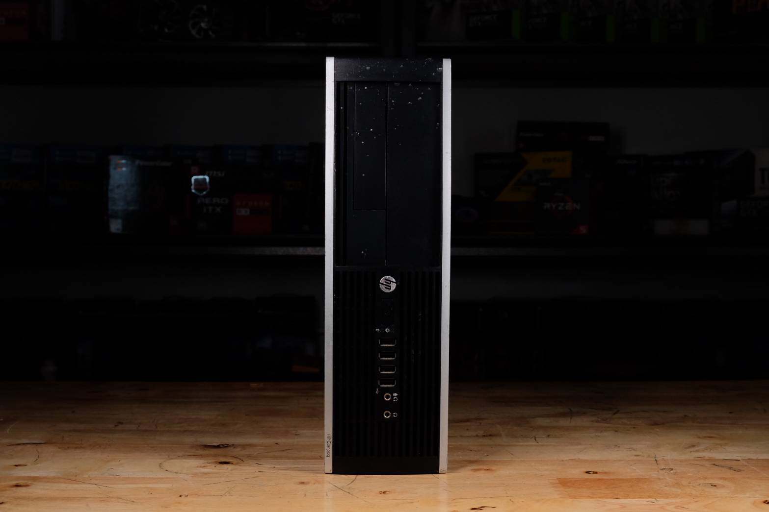 HP Compaq 8200 SFF คอมพิวเตอร์แบบตั้งโต๊ะ