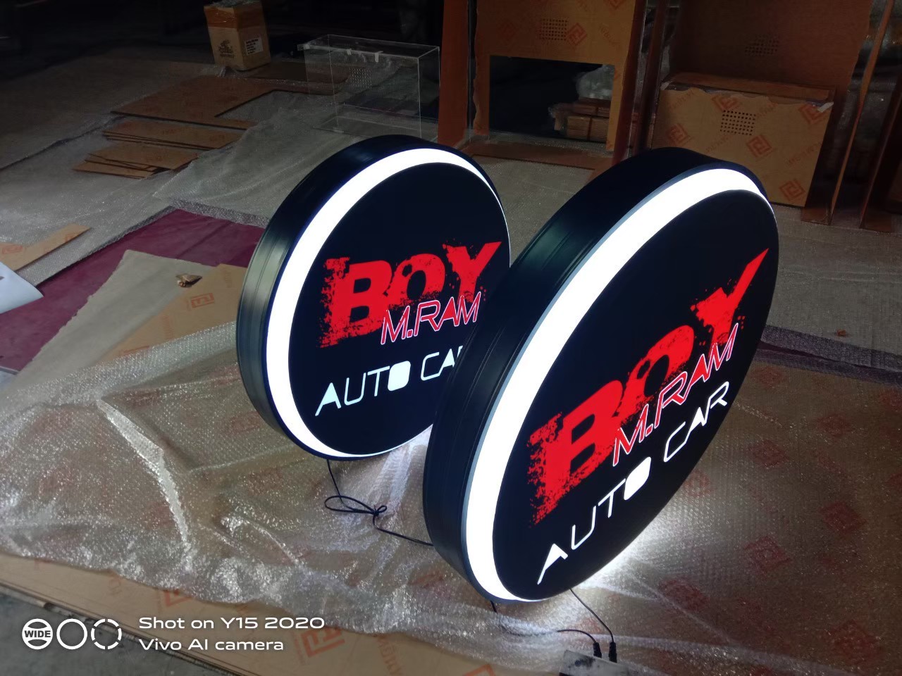 ป้ายกล่องไฟ