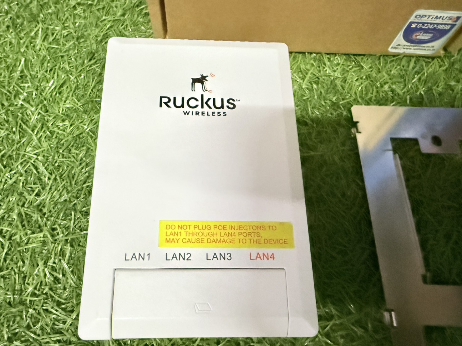 Access Point เครื่องกระจายสัญญาณ Access Point Ruckus Zoneflex 7025