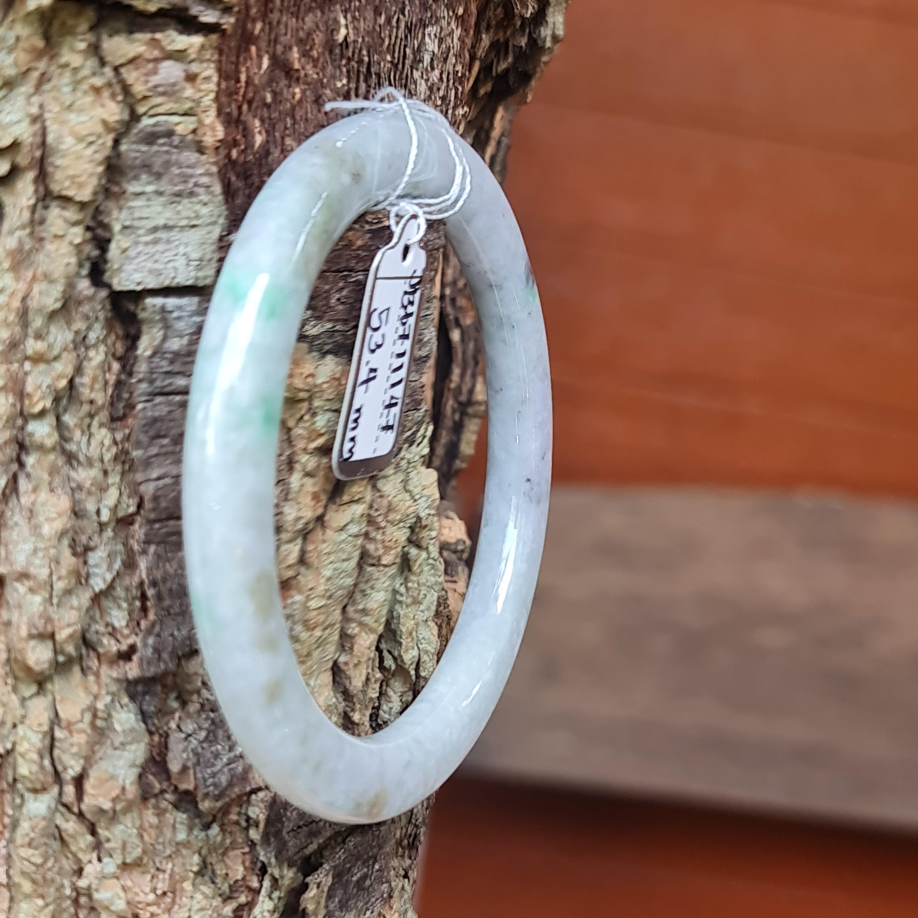 JB6711147 หยก พม่า แท้ Jade กำไลหยก 53.4 มม. (Jadeite bracelet) พม่า (Myanmar)