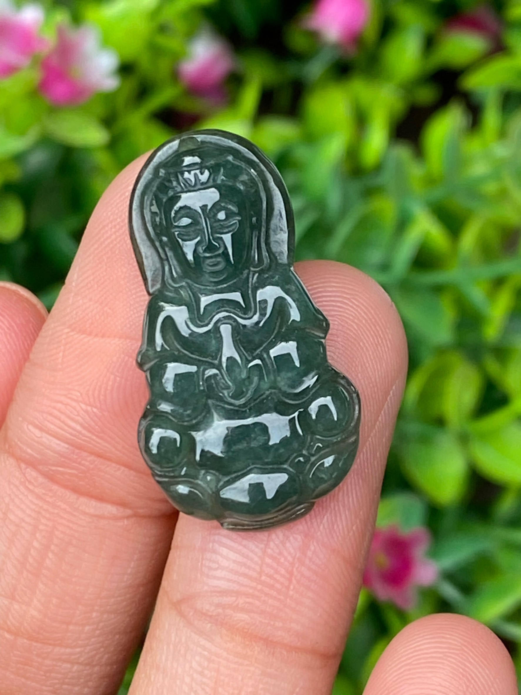 หยก แกะสลัก รูป เจ้าแม่กวนอิม (Burmese jadeite) 18.19 กะรัต (cts.) หยก พม่า แท้