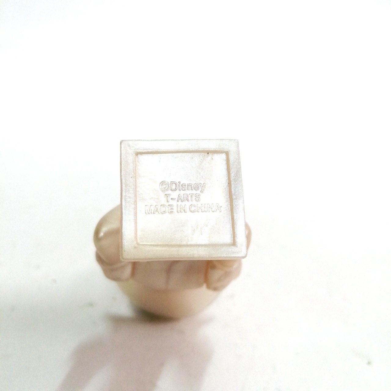 กาชาปอง รูปปั้น bust ครึ่งตัว เจ้าหญิงดีสนีย์ สีมุก เจ้าหญิงสโนว์ไวท์ สภาพดี มีใบปิดตามภาพ