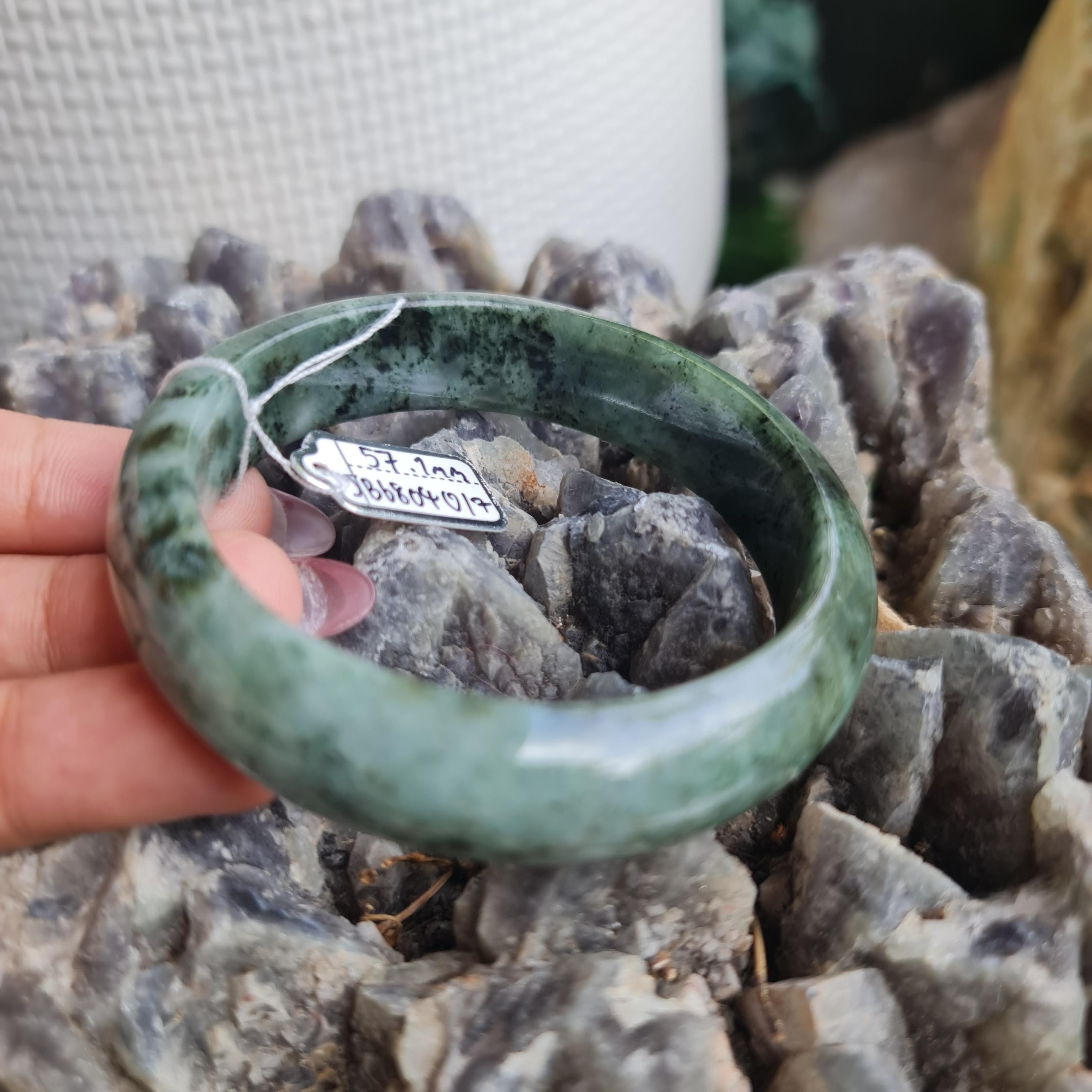 JB6804017 หยก พม่า แท้ Jade กำไลหยก 57.1 มม. (Jadeite bracelet) พม่า (Myanmar)