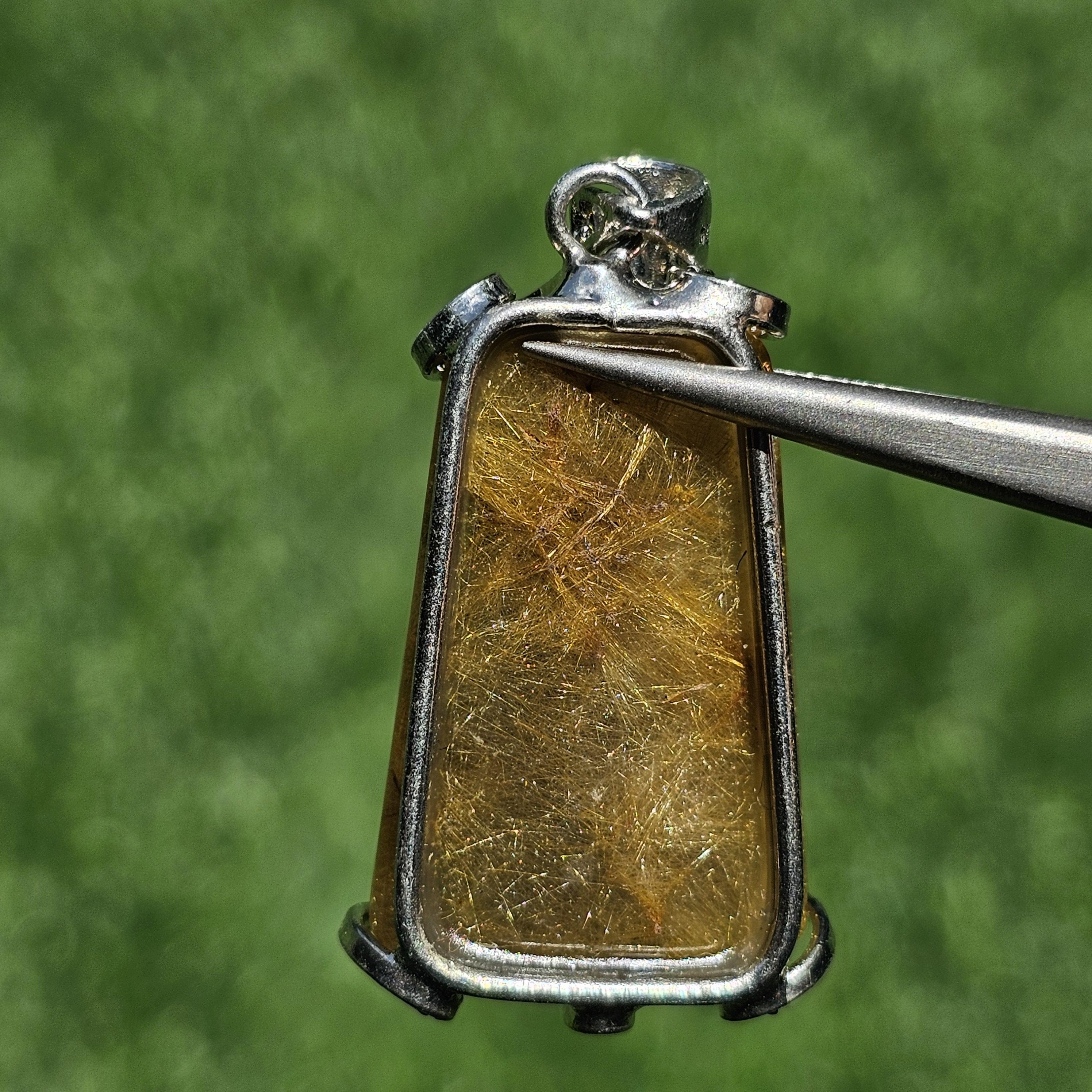 จี้ไหมทอง (Golden Rutilated Quartz) 52.63 กะรัต Cts. พลอยแท้ อัญมณีมงคลประจําวันเกิด เครื่องประดับพลอย