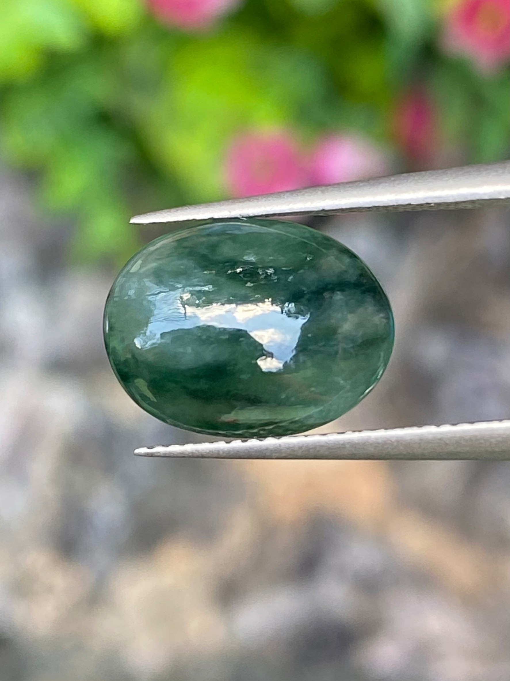 หยกพม่าเจียรนัย (Burmese jade ) 3.79 กะรัต หยกแท้ อัญมณีมงคลประจําวันเกิด เครื่องประดับหยก