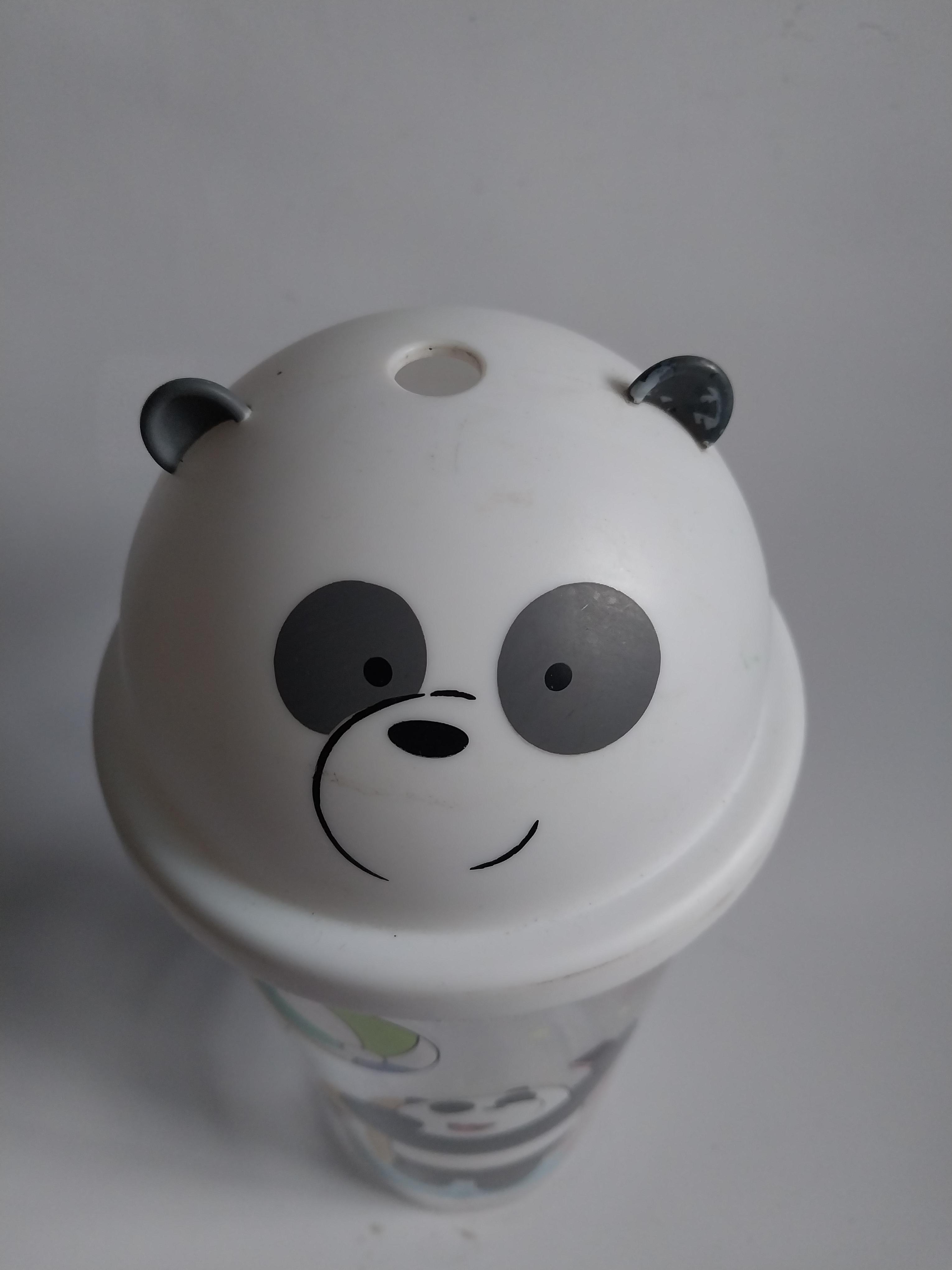 มีหลายภาพ ของสะสมเก่ามีตำหนิ โปรดดูทุกภาพ แก้วน้ำ ลาย We bare Bear มี 3 ตัว