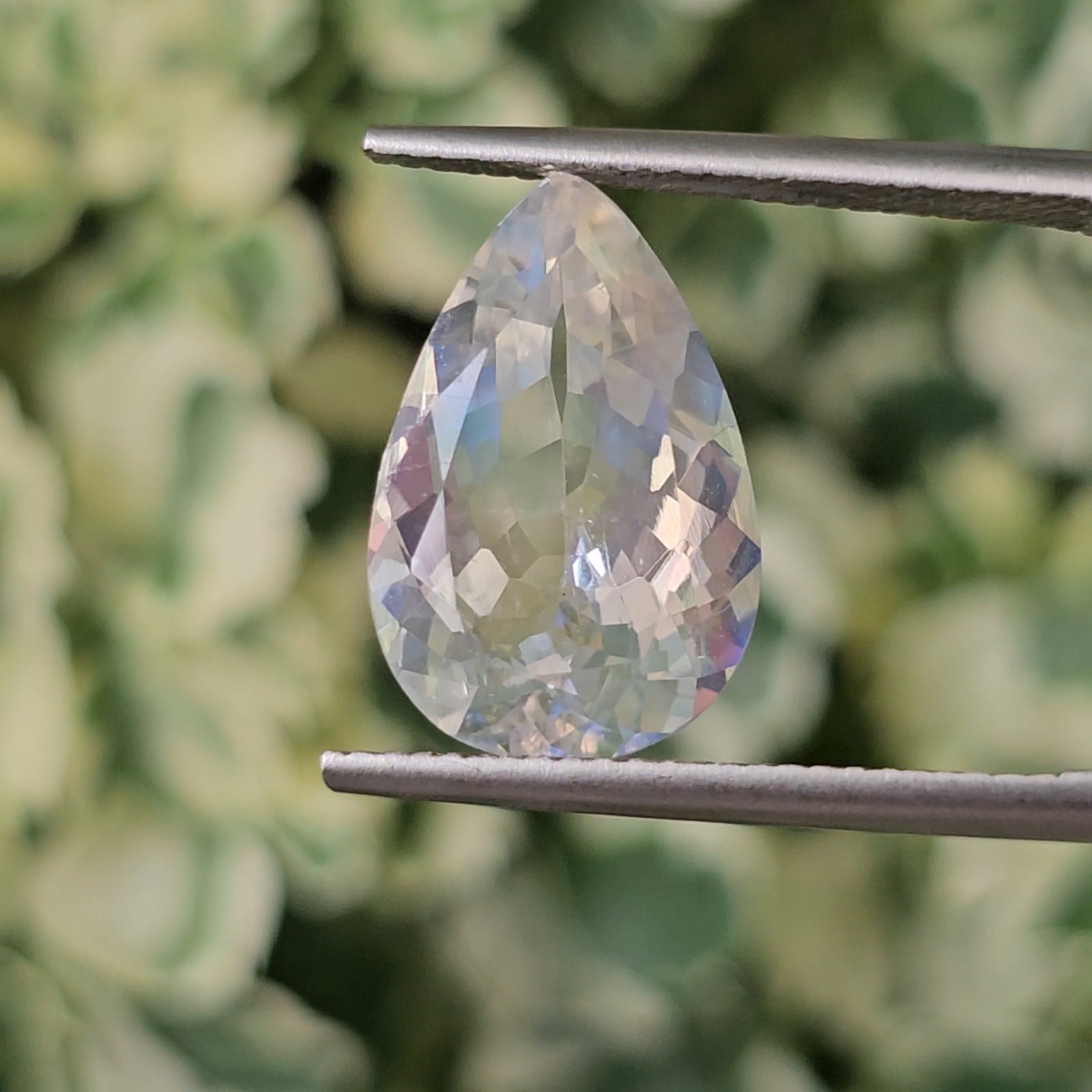 พลอย มูนสโตน เรนโบว์ Rainbow Moonstone 5.60 กะรัต (cts.) พลอยแท้ อัญมณีมงคลประจําวันเกิด เครื่องประดับพลอย