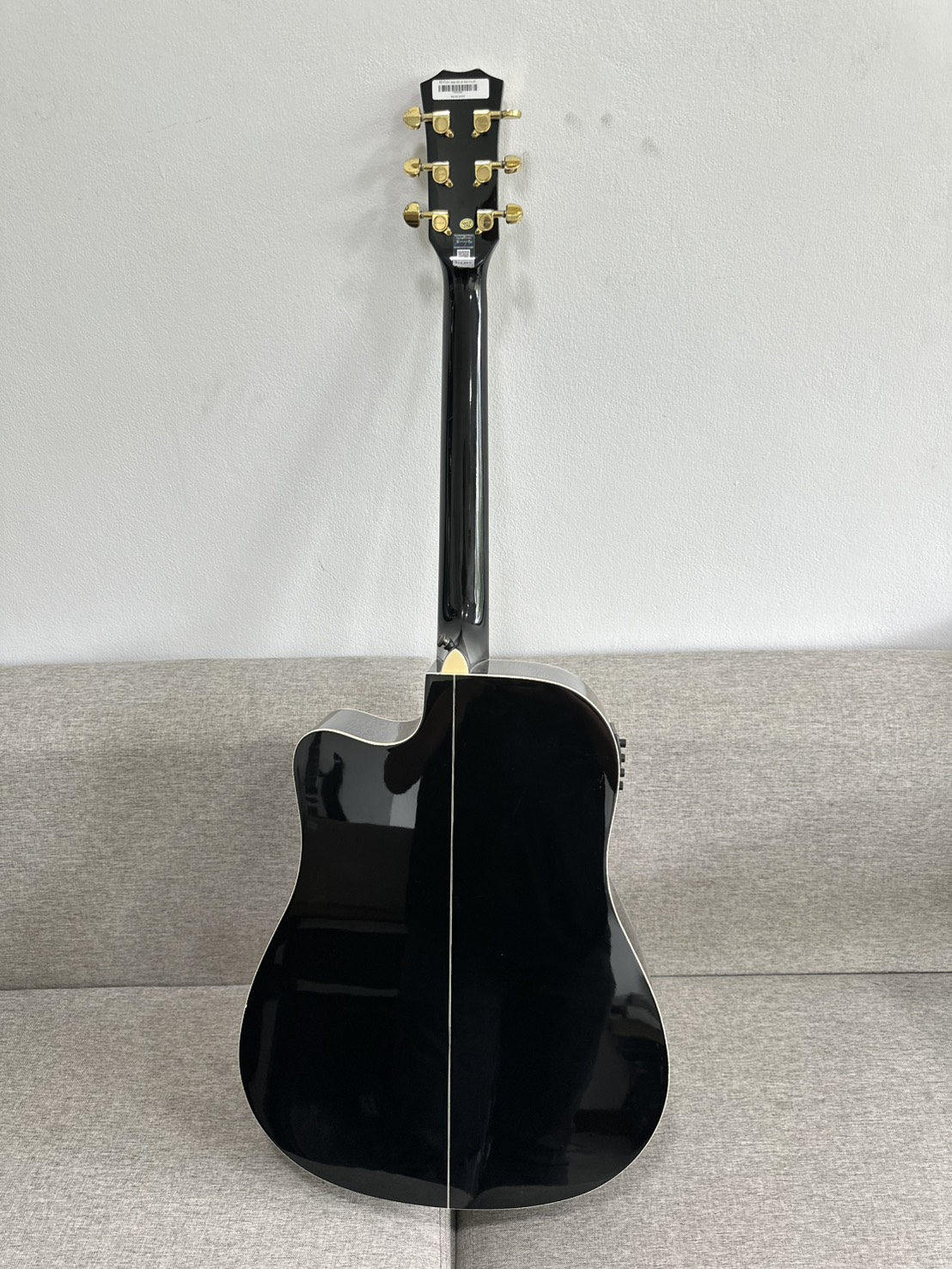 Guitar กีต้าร์โปร่งไฟฟ้า Enya รุ่น Ed18 EQ