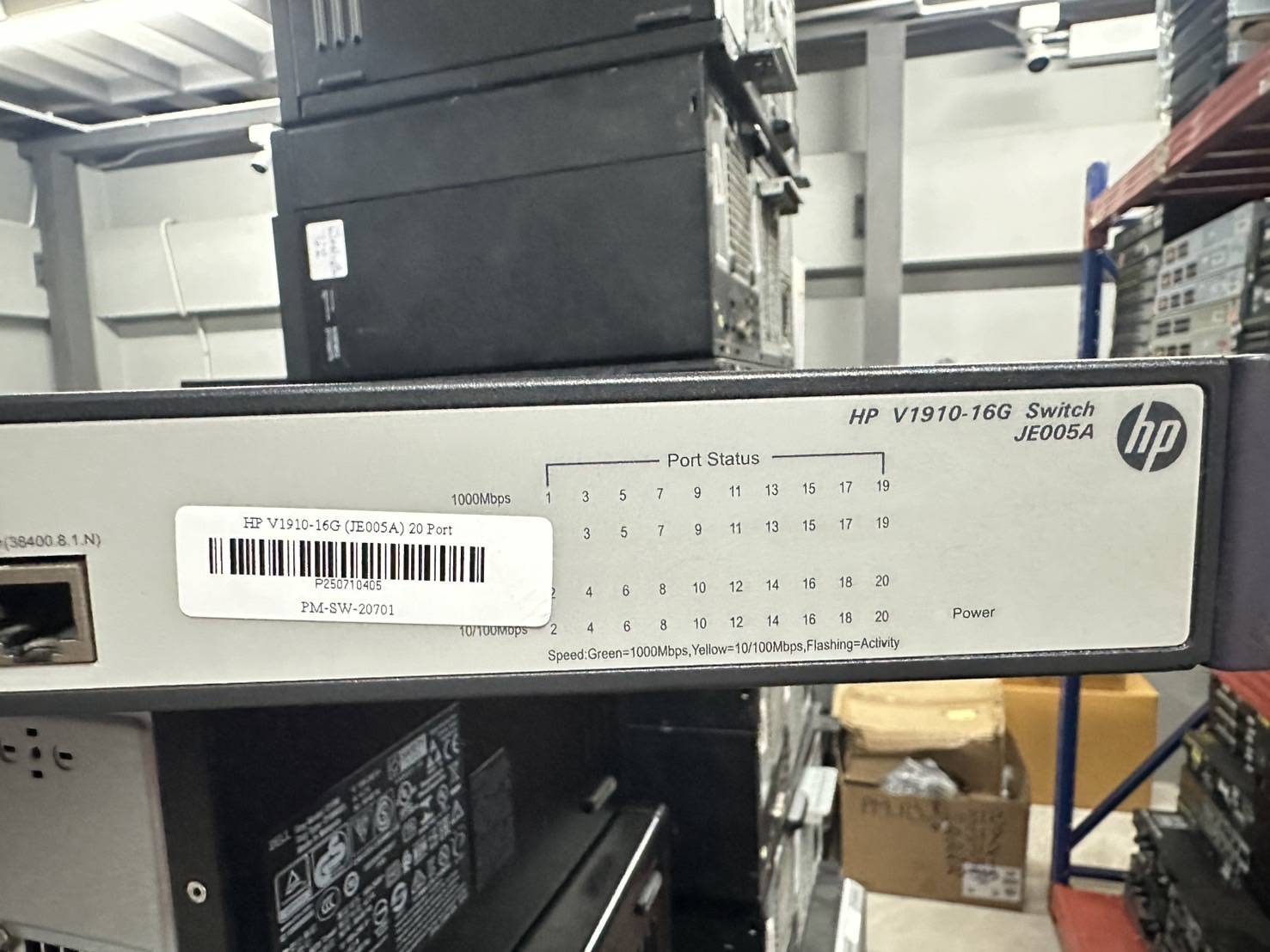 HP V1910-16G (JE005A) 20 Port