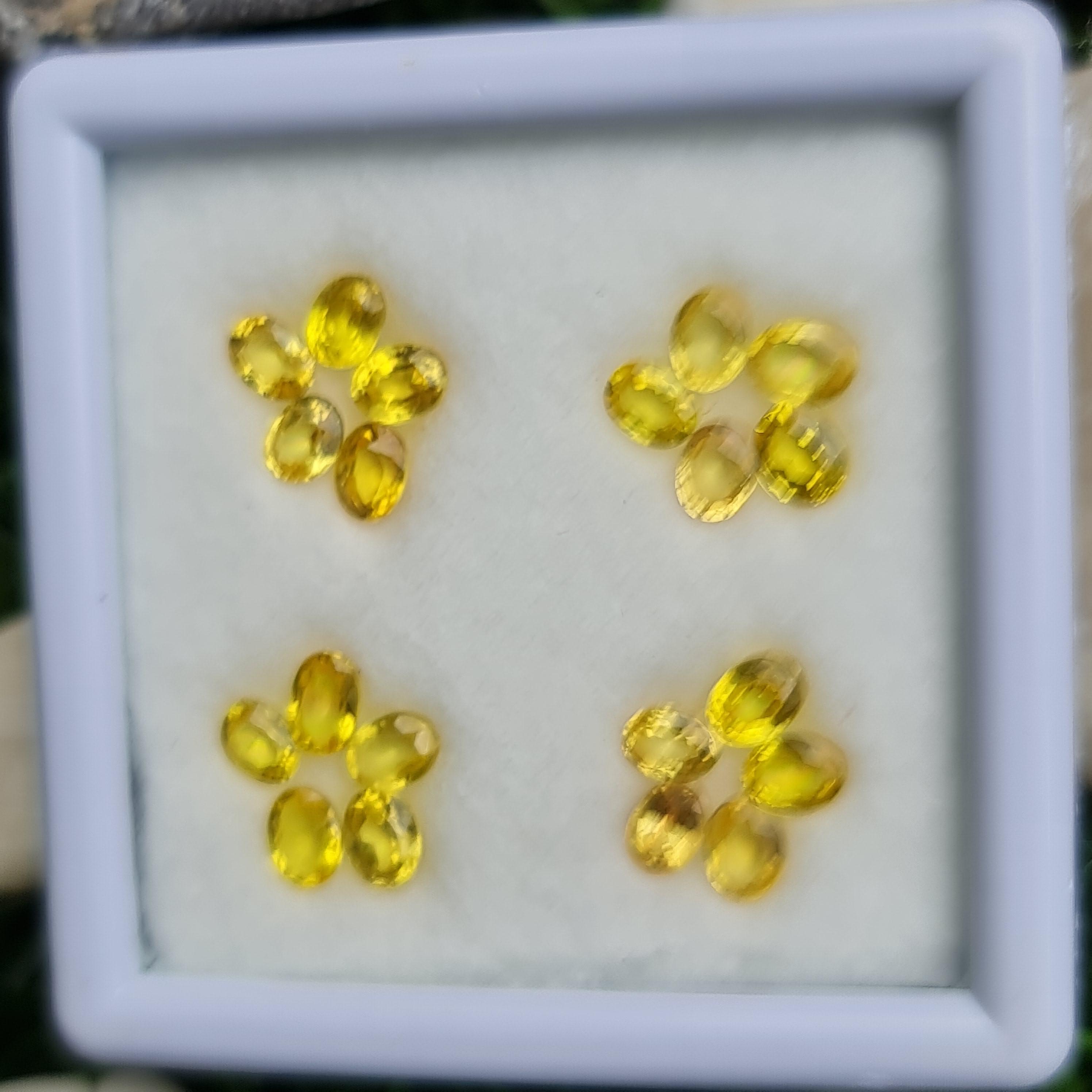 พลอย บุษราคัม yellow sapphire 4.64 กะรัต (Cts.) 20 เม็ด (Pcs.) พลอยแท้ อัญมณีมงคลประจําวันเกิด เครื่องประดับพลอย