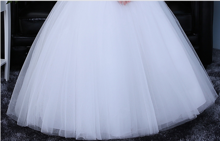 Pre-order ชุดราตรีเด็ก ชุดกระโปรง สไตล์เจ้าหญิง แบบไหล่ปาด แต่งดอก ปักเลื่อมช่วงบน กระโปรงตาข่ายฟูฟ่อง