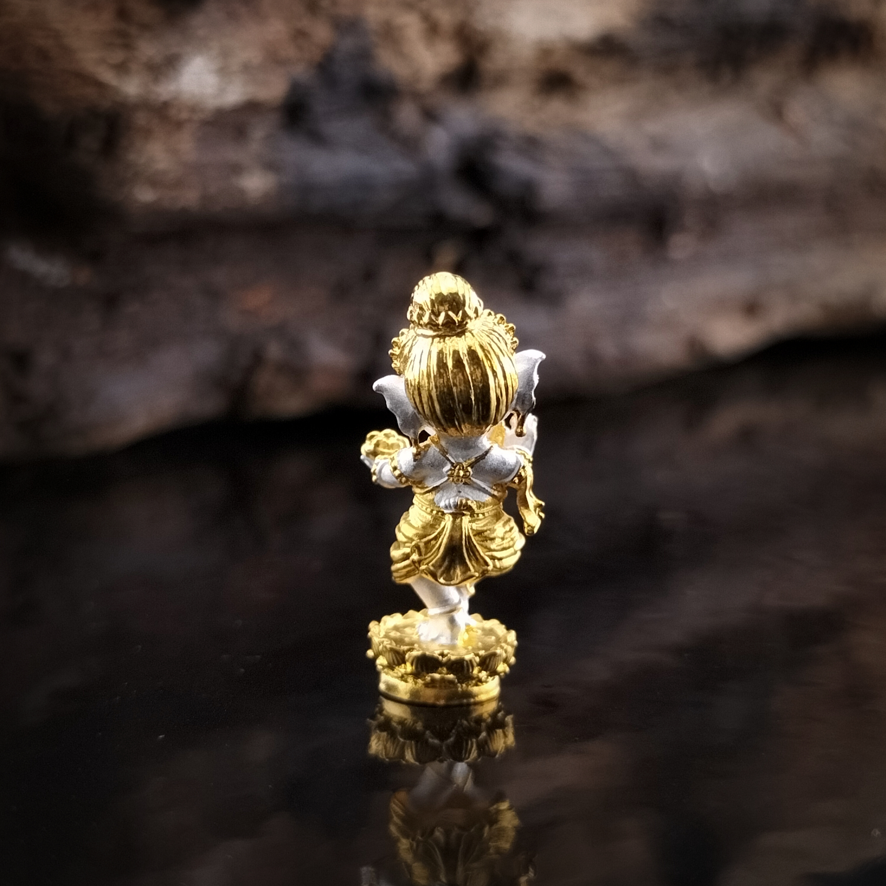 พระพิฆเนศน้อย คเณศนาฏย รหัส 5 เนื้อบรอนซ์ชุบ2กษัตริย์ (เงิน+ทอง)