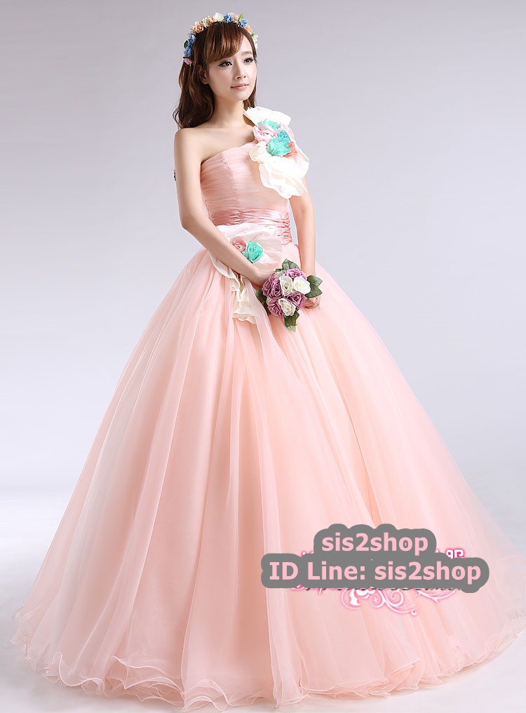 พร้อมเช่า ชุดแฟนซี ชุดราตรียาว สีชมพูอมส้ม Pastel เกาะอก ไหล่เดียว แต่งดอกไม้ กระโปรงพอง สวยหวาน เชือกผูกหลัง