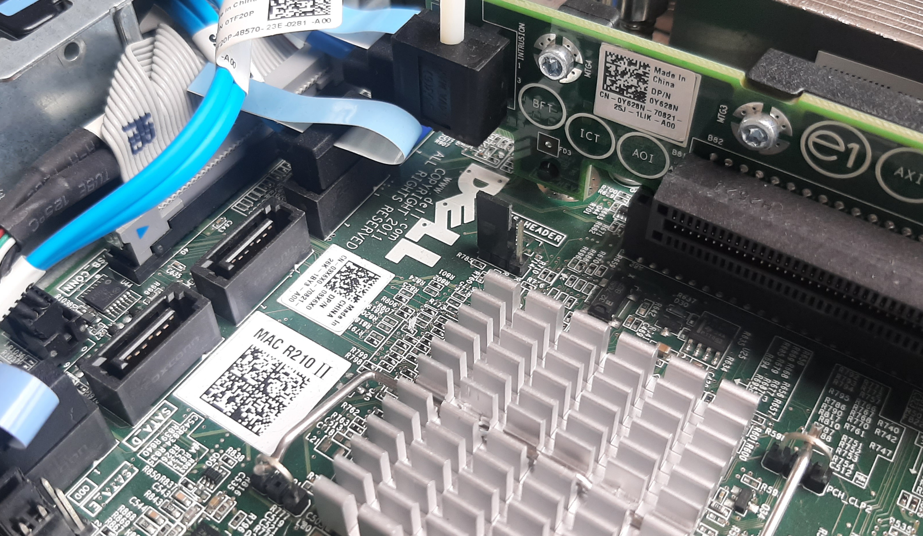 Dell PowerEdge R210 ii (E3-1270V2 Ram8GB No HDD) มือสอง สภาพดี ประกันร้าน 1 เดือน