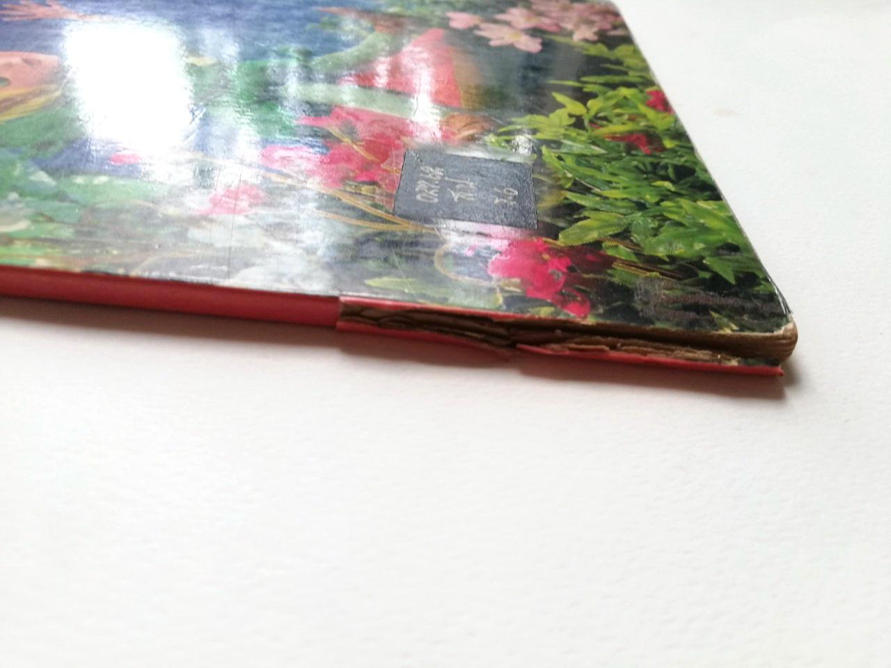 หนังสือนิทานคุณหนู **หนังสือเก่ามีตำหนิ โปรดตรวจสอบทุกภาพ-สันด้านล่างชำรุด , ปีเตอร์แพน ปกแข็ง ภาพเรื่องราวเป็นตุ๊กตา ถ่ายครบทั้งเล่ม เคยเป็นหนังสือห้องสมุด