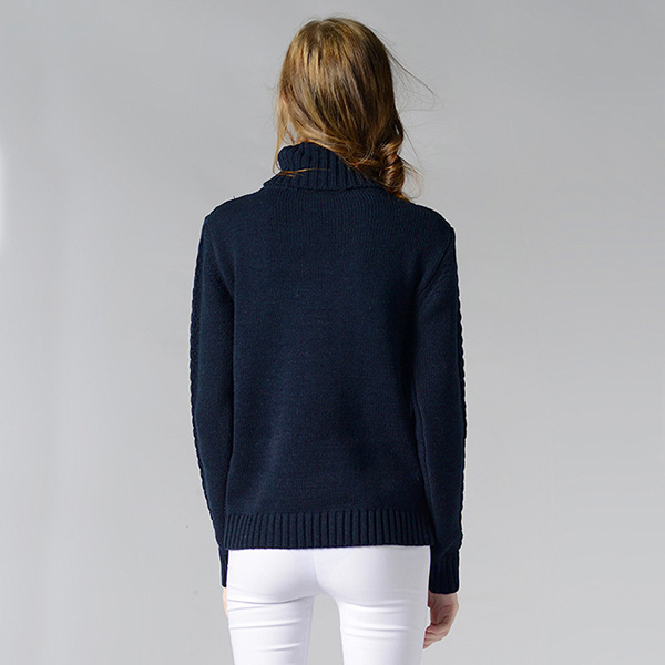 เสื้อสเวตเตอร์คอพับ ไหมพรมหนานุ่มถักลายนูน (12279B)