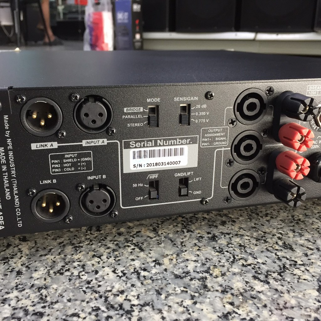 NPE C-1000 POWER AMP