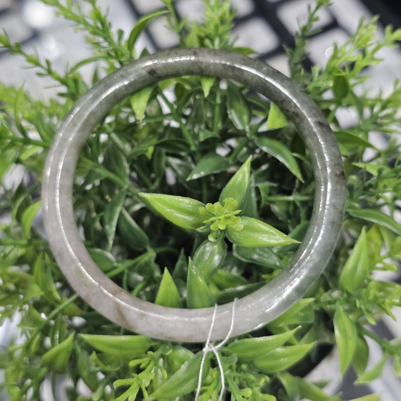 JB0703-014 หยก พม่า แท้ Jade กำไลหยก (Jadeite bracelet) พม่า (Myanmar) 62.1 มม.