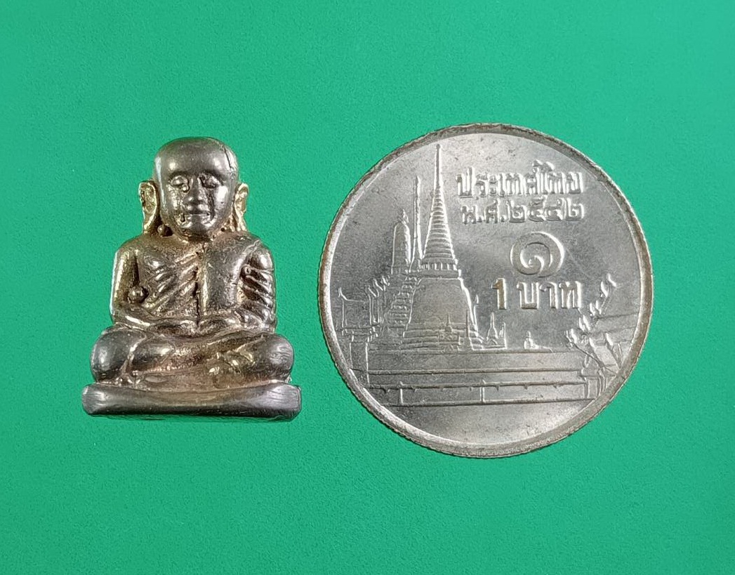 ก857 รูปหล่อพิมพ์เล็ก หลวงพ่อเงิน วัดบางคลาน ออกวัดสามัคคีธรรม อ.คลองขลุง จ.กำแพงเพชร