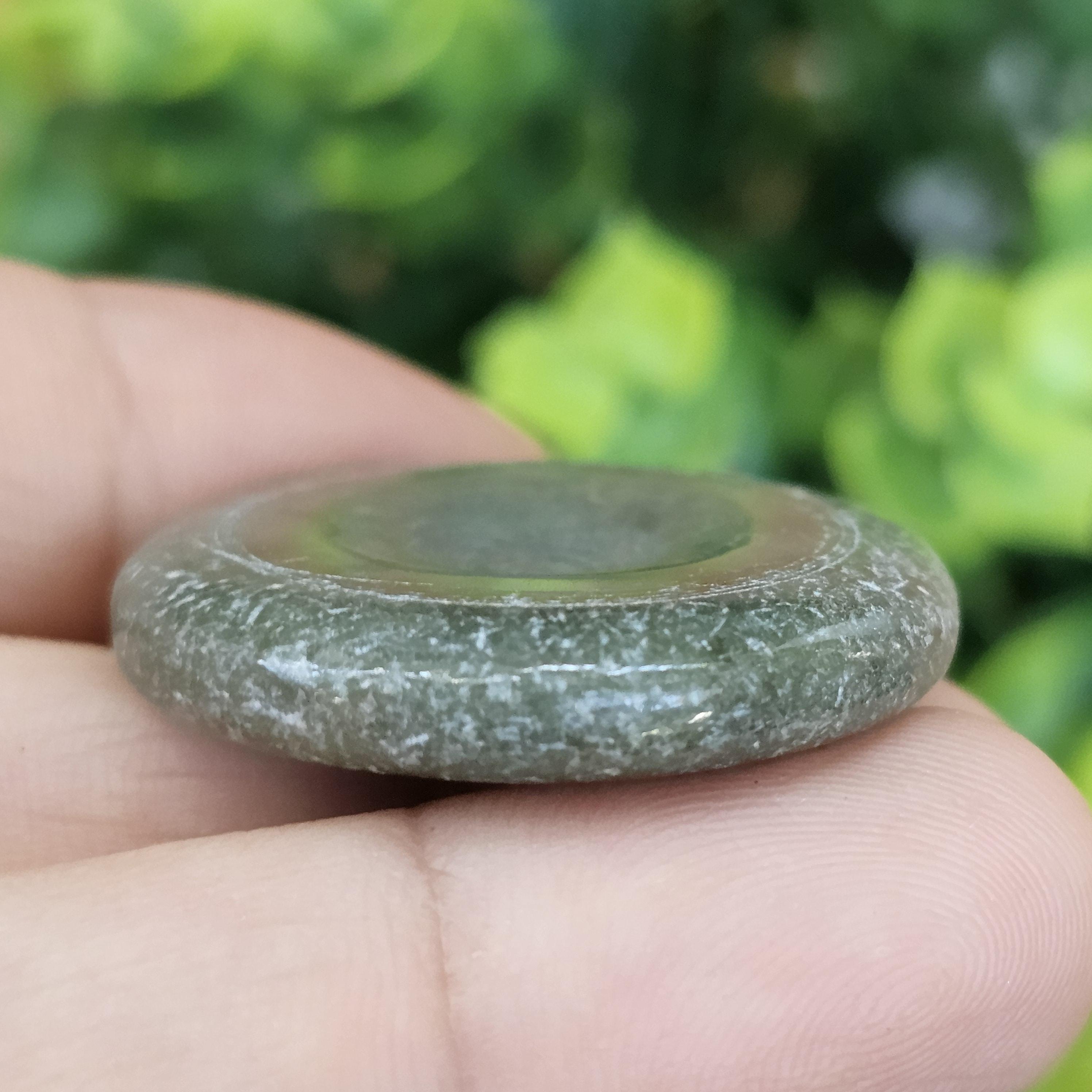 หยก พม่า แท้ Jade จี้โดนัทหยก (Bi-dise jadeite) พม่า (Myanmar) 59.73 กะรัต (Cts.)