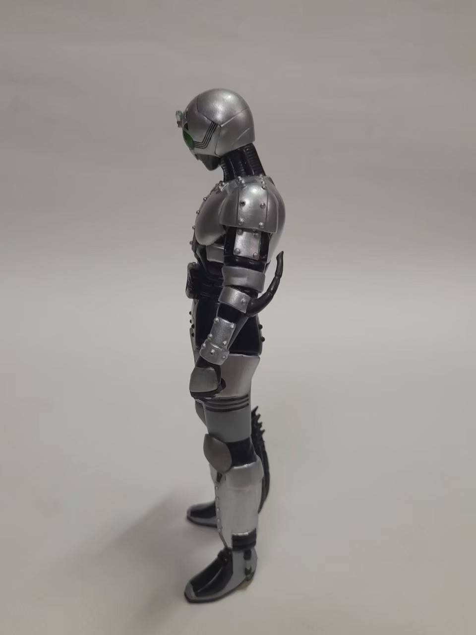 มีหลายภาพ,ตำหนิเขาหัก และ เงี่ยงขาหลัง หายหนึ่งข้าง ไม่มีฐาน ฟิกเกอร์ ชาโดว์มูน ยางตัน ขนาดตามรูป ขายตามสภาพ