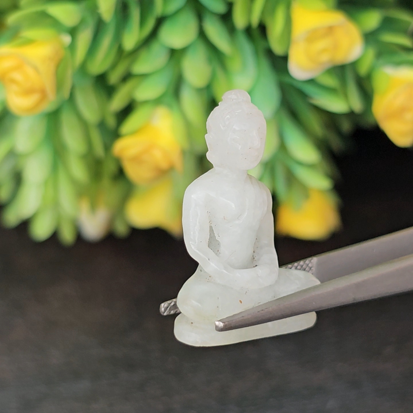 หยก แกะสลัก รูป พระ (Burmese jadeite) 19.30 กะรัต (cts.) หยก พม่า แท้