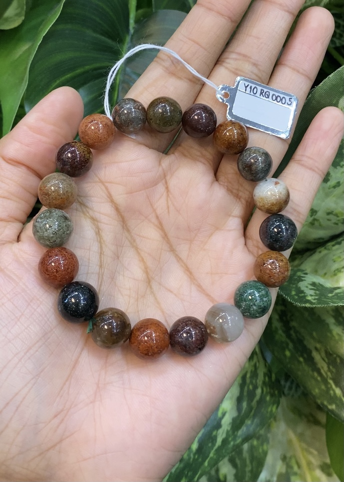 กำไลพลอยแท้ โป่งข่าม Phantom Quartz Bracelet