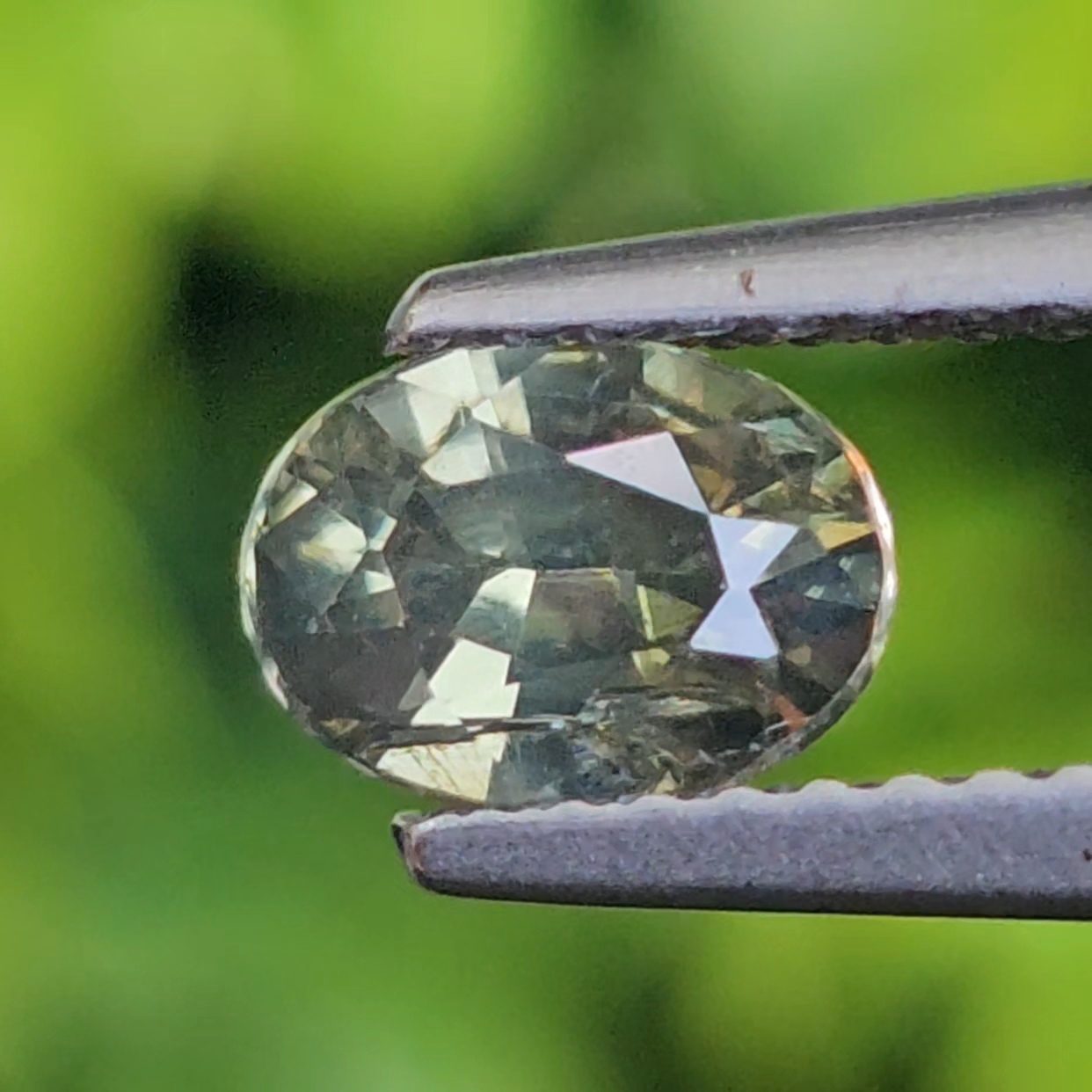 พลอย เพทาย Natural Zircon 1.04 กะรัต (Cts.) ดิบ พลอยแท้อัญมณีมงคล ประจําวันเกิด เครื่องประดับพลอย