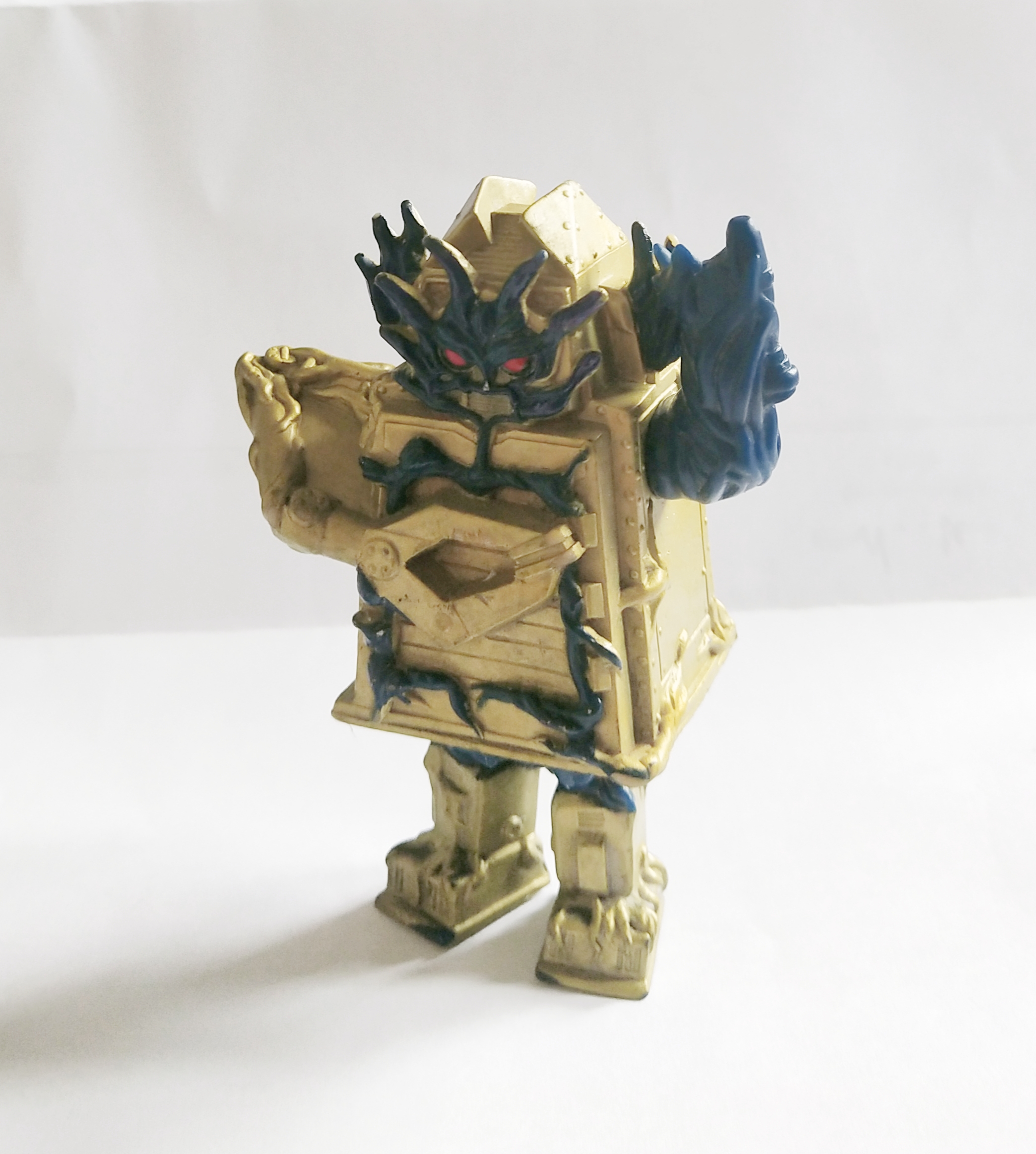 ซอฟ 4 นิ้ว คาออสเครเวอร์ก้อน สภาพดี สัตว์ประหลาด จากอุลตร้าแมน คอสมอส BANDAI CHINA