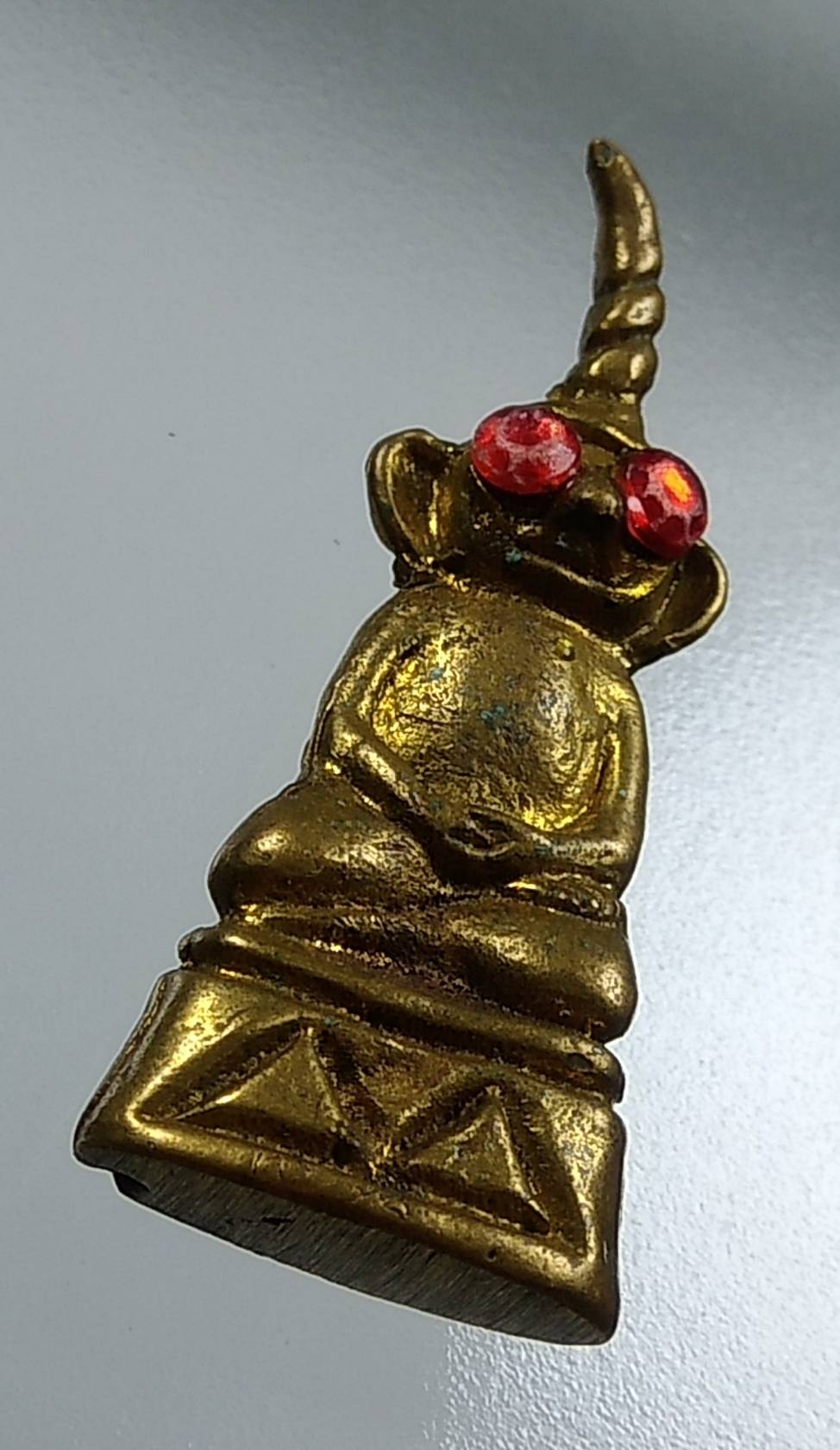 L071 พระงั่งตาแดง ไม่ทราบที่ครับ