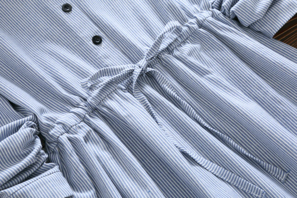 เดรสเชิ้ตแขนยาว เอวผูกจั๊ม แต่งปักแมวสไตล์วินเทจ (12315LM)