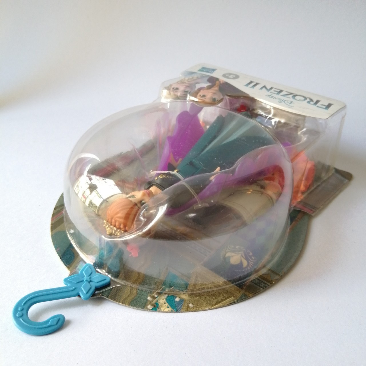 ตุ๊กตาเจ้าหญิงดิสนีย์ เจ้าหญิงแอนนา จาก โฟรเซ่น, Anna, Frozen รุ่น คลิป อินทูแฟชั่น Disney Princess's Clip into Fashion สามารถแกะชุดออก และแปะเข้ากับตัวได้ตามภาพ