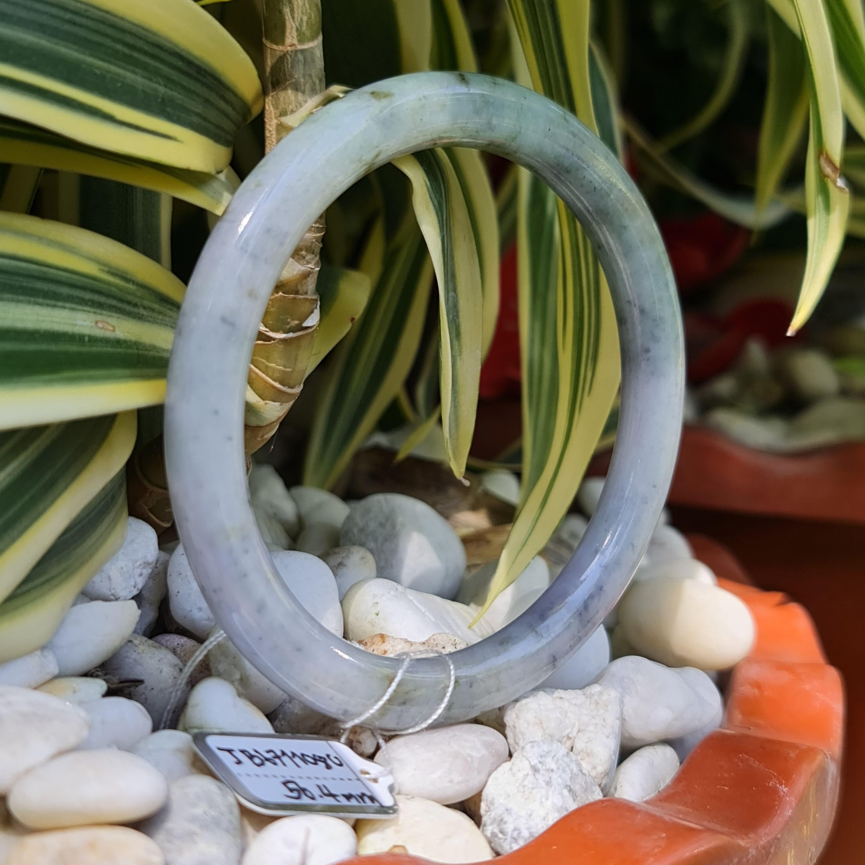 JB6711080 หยก พม่า แท้ Jade กำไลหยก 56.4 มม. (Jadeite bracelet) พม่า (Myanmar)