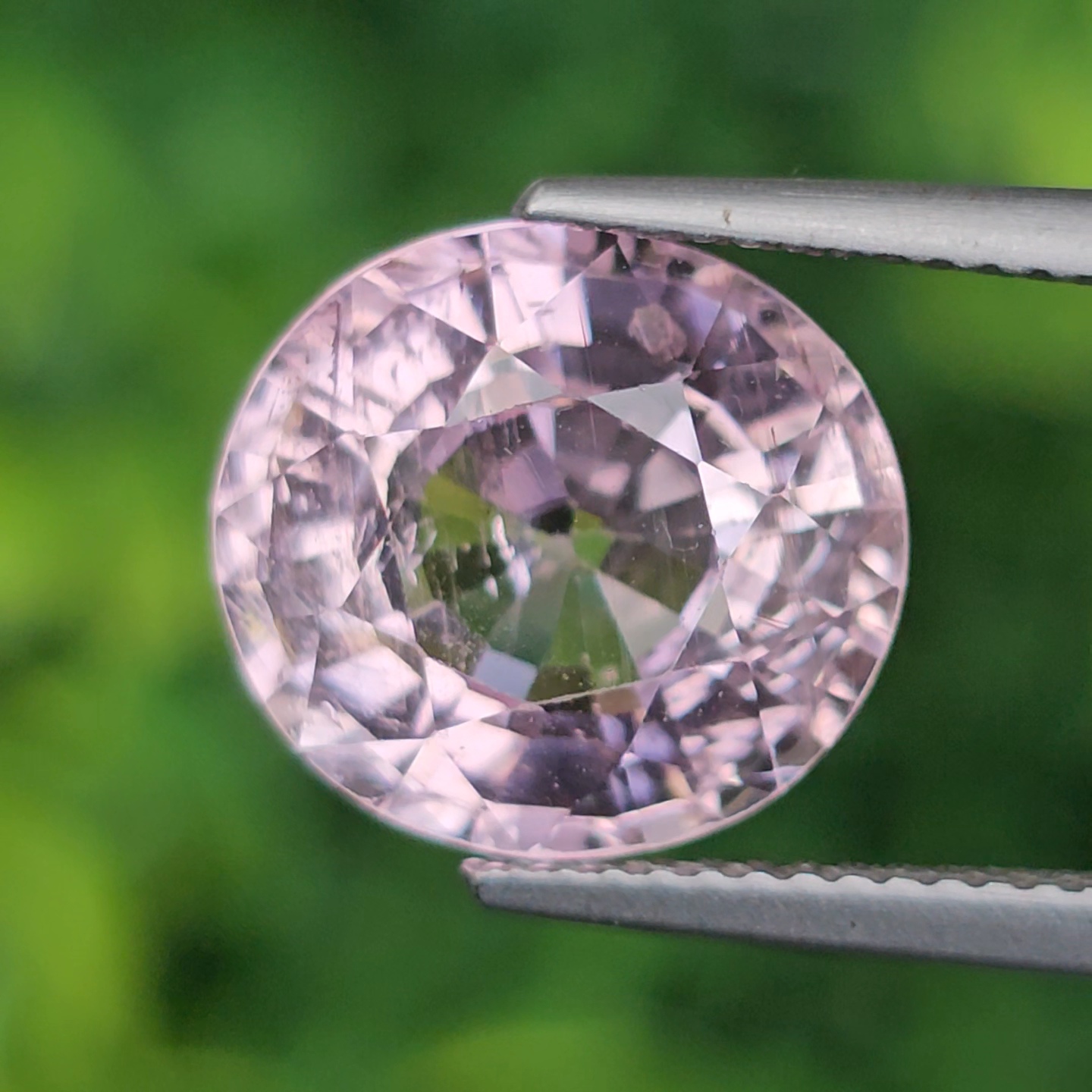 พลอย ทัวร์มาลีน Tourmaline 6.73 กะรัต (Cts.) พลอยแท้ อัญมณีมงคลประจําวันเกิด เครื่องประดับพลอย