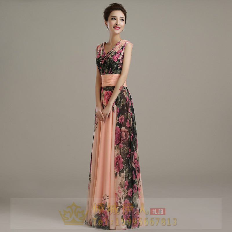 Pre-order ชุดราตรียาว แขนกุด พิมล์ลายดอกไม้ จับจีบ ผ้าคาดเอว เชือกผูกหลัง สีตามภาพ