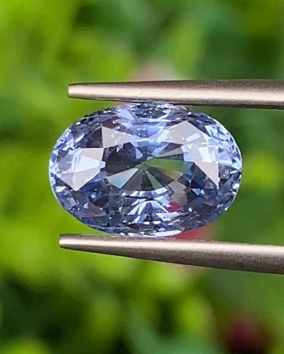 พลอย ไพลิน blue sapphire 3.55 กะรัต (Cts.) ดิบ unheated พร้อมใบเซอร์ พลอยแท้ อัญมณีมงคลประจําวันเกิด เครื่องประดับพลอย