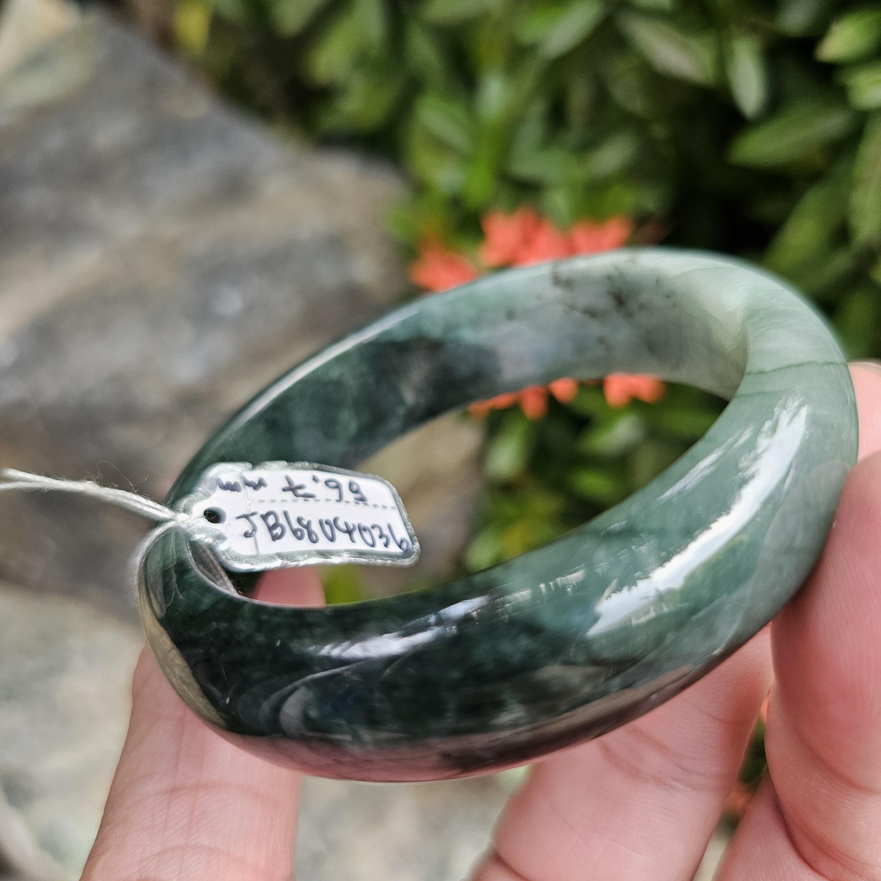 JB6804036 หยก พม่า แท้ Jade กำไลหยก 56.7 มม. (Jadeite bracelet) พม่า (Myanmar)