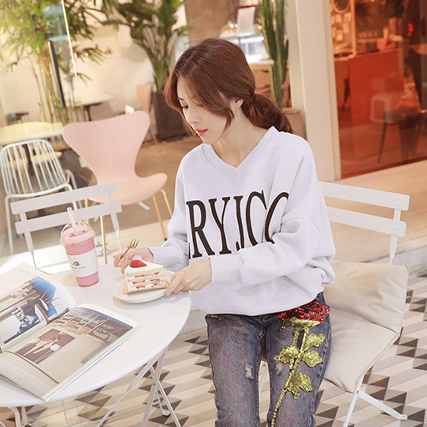 เสื้อสเวตเตอร์กันหนาว คอวี ผ้าคอตตอนพิมพ์ลาย (11911X)