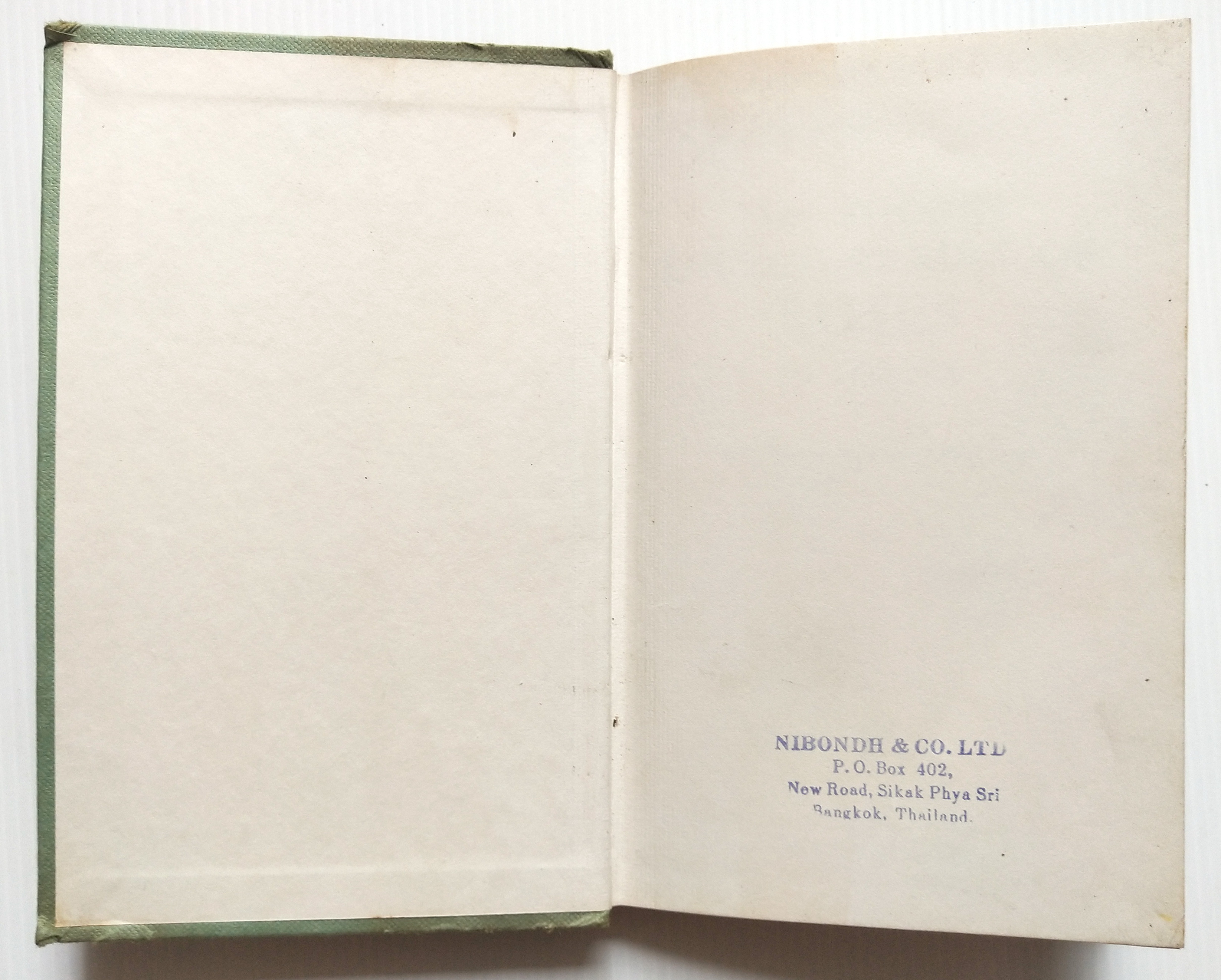 หนังสือเอ็นไซโคพิเดีย ดอกกุหลาบ ฉบับภาษาอังกฤษ "The Pocket Encyclopeadia of Roses" โดย Blandford หนังสือภาพสีดอกกุหลาบ