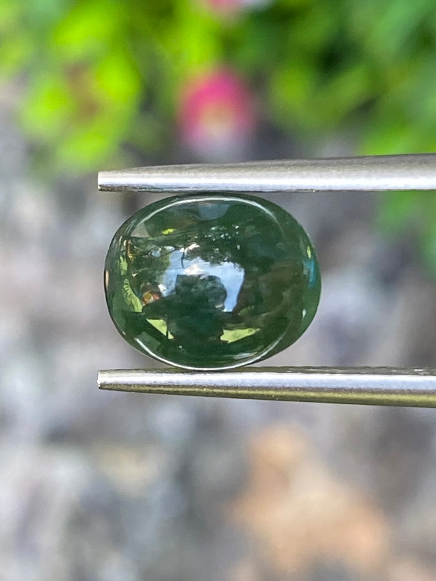 หยกพม่าเจียรนัย (Burmese jade ) 2.78 กะรัต หยกแท้ อัญมณีมงคลประจําวันเกิด เครื่องประดับหยก