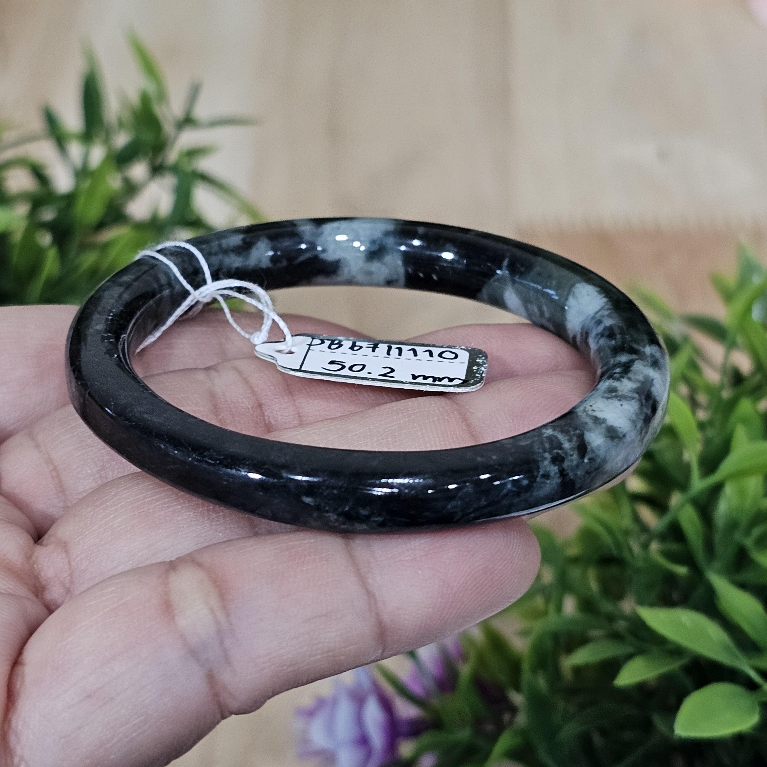 JB6711110 หยก พม่า แท้ Jade กำไลหยก (Jadeite bracelet) พม่า (Myanmar) 50.2 มม.