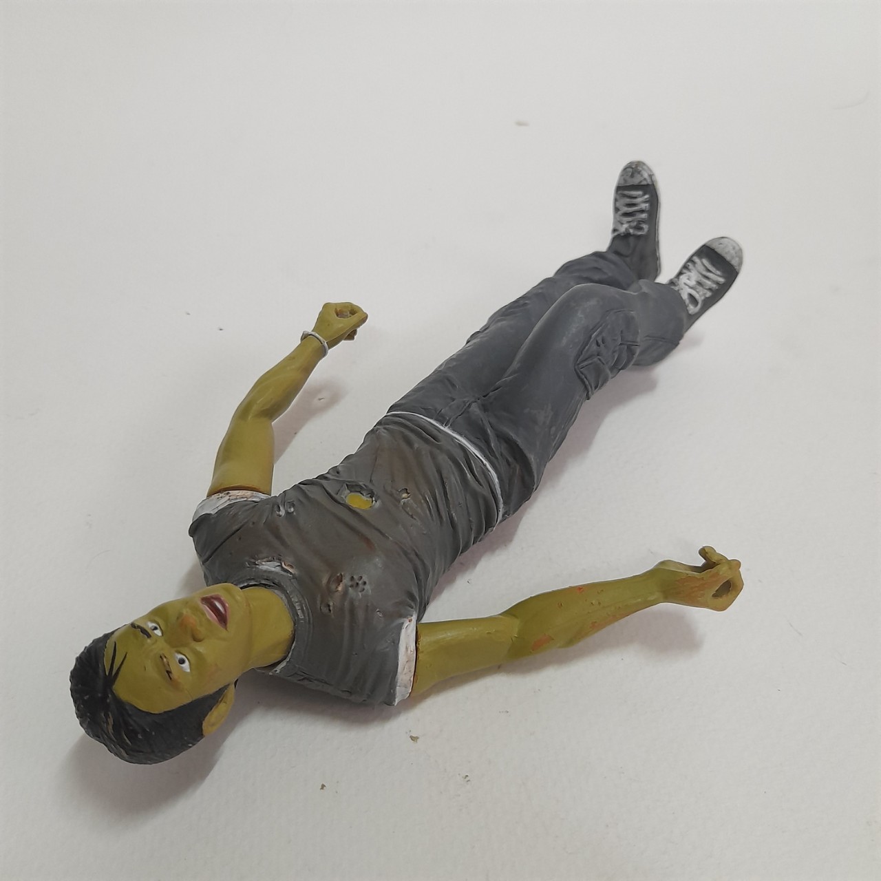 ฟิกเกอร์สำเร็จขยับไม่ได้ ***ไม่มีกระดูกช้าง จาพนม จากภาพยนตร์ ต้มยำกุ้ง มีปั๊ม มือสองสภาพดีมีรอย ขนาดตามภาพ