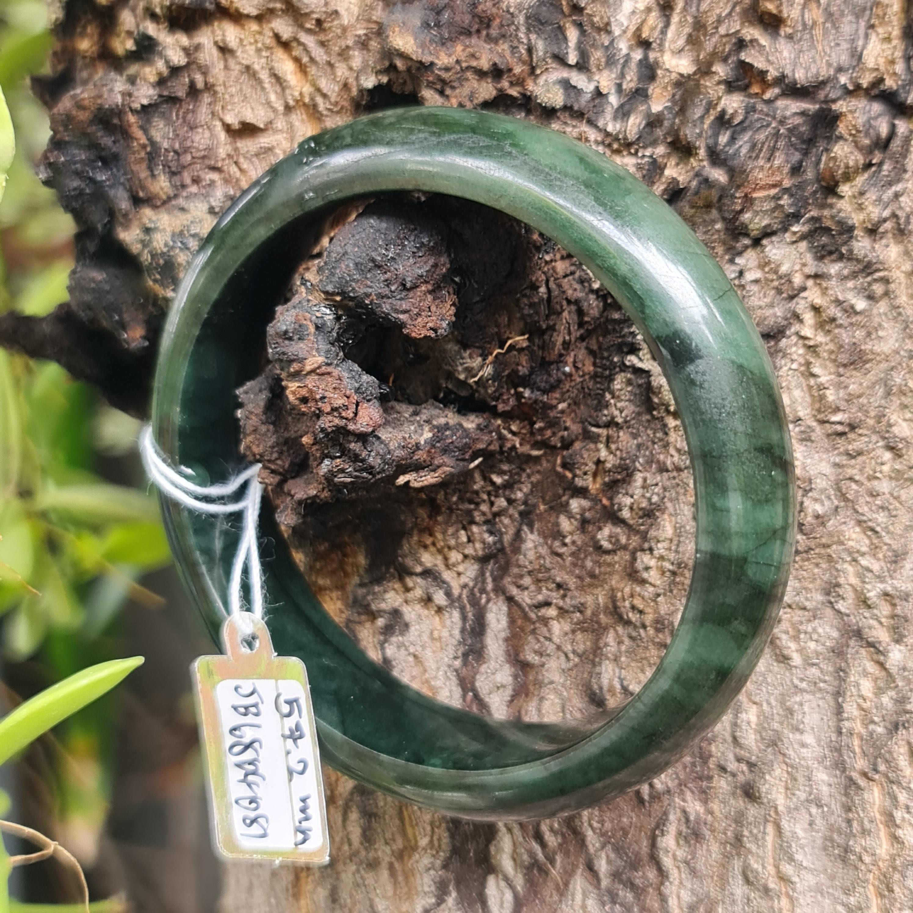 JB6804081 หยก พม่า แท้ Jade กำไลหยก 57.2 มม. (Jadeite bracelet) พม่า (Myanmar)